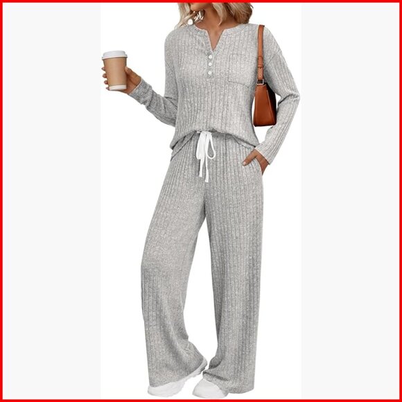 Large 2-Piece Lounge Set with Pockets Long Sleeve Lightweight Polyester Blend
